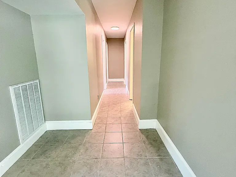 137 Forest Hills Dr — Photo 5