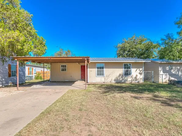 714 N Monroe St, San Angelo, TX 76901