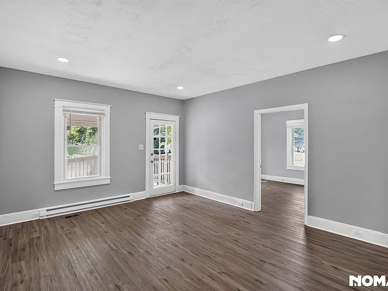 12320 Eastern Ave — Photo 22