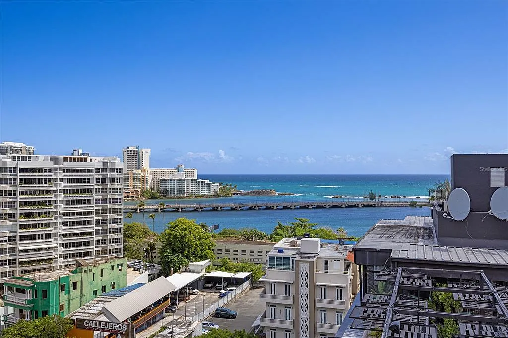 2 bed, 3.0 bath, 800 sqft, $3,600 — Photo 1