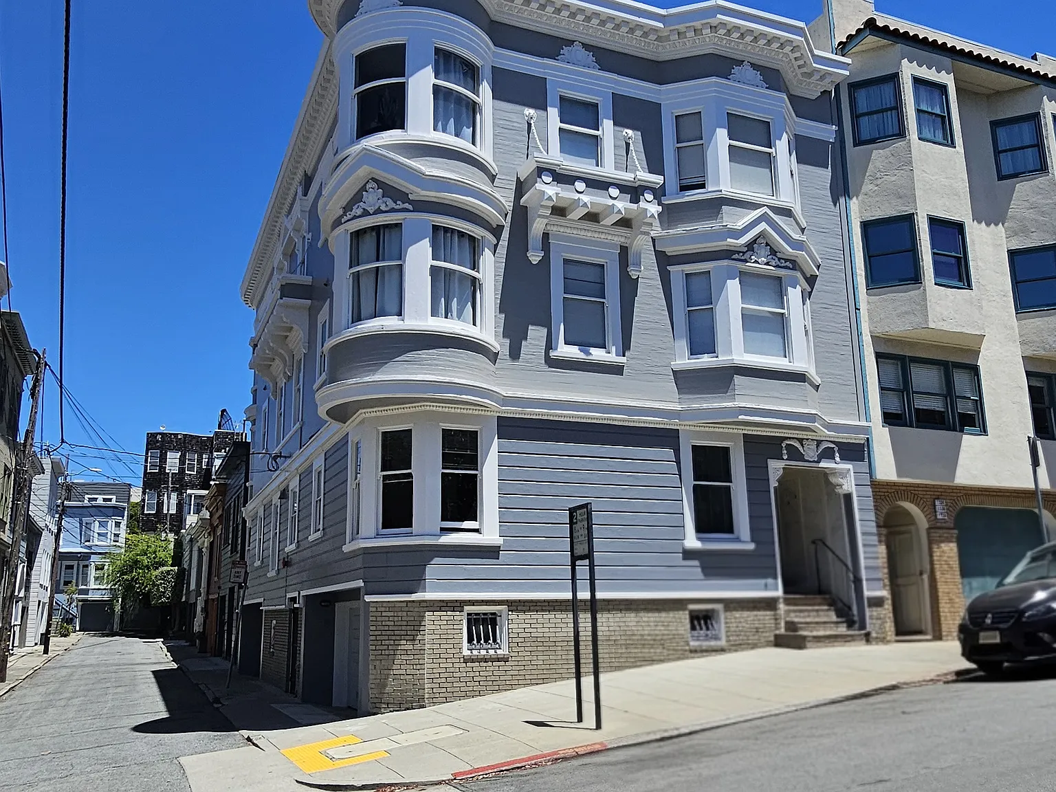 1340 Vallejo St — Photo 1