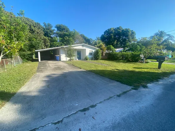 1105 Apple Street, Fort Pierce, FL 34950