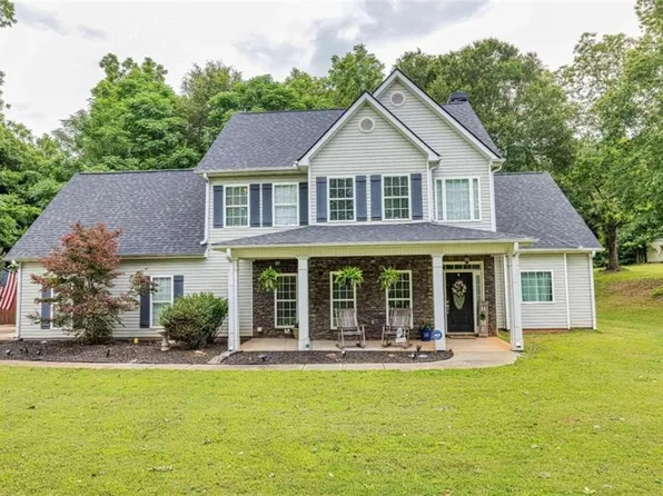 162 Deer Creek Trl, Moreland, GA 30259