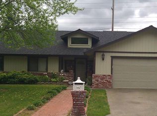 7211 Pine Grove Way, Folsom, CA 95630