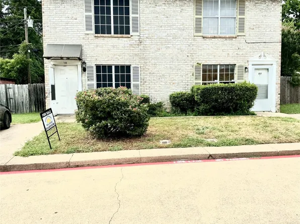 135 Graystone Pl, Duncanville, TX 75137