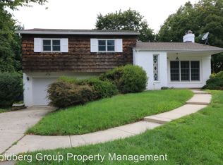 7704 Massena Rd, Bethesda, MD 20817