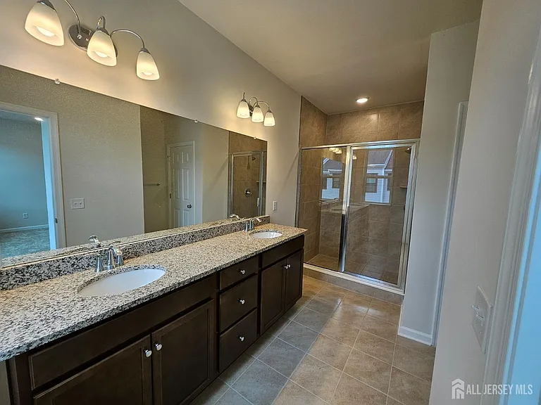605 Parker Blvd — Photo 14