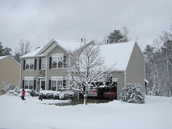 2nd image of 420 Birchtree Valley Ct