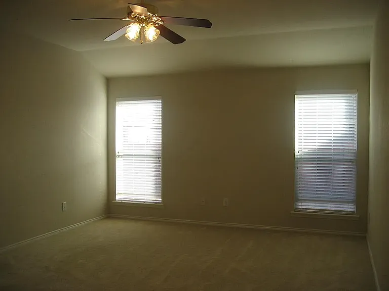 4157 Sun King Ln — Photo 8
