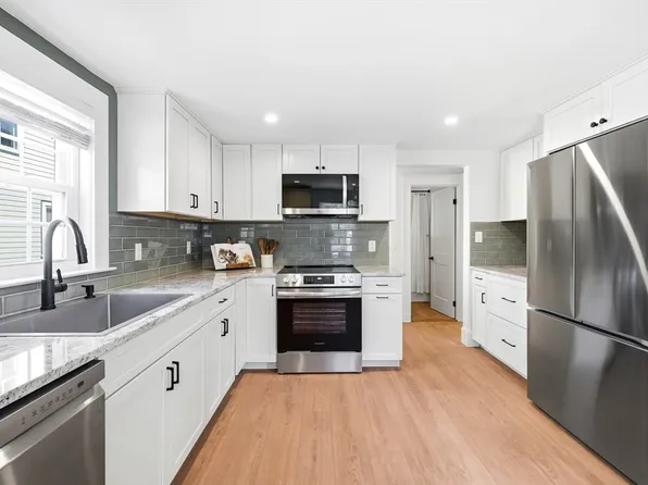 46 Clark St, Winchester, MA 01890