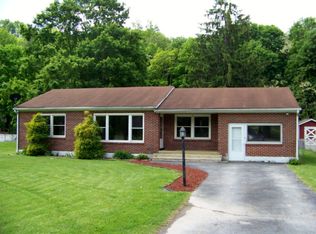 1748 Maple Acres Rd, Princeton, WV 24739