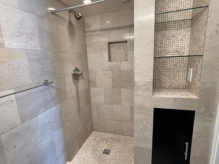 121 Vine St #2201 — Photo 16