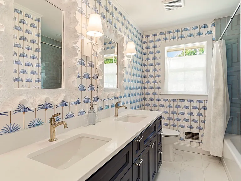 418 Biscayne Dr — Photo 8