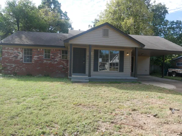 1269 Staunton Dr, Southaven, MS 38671