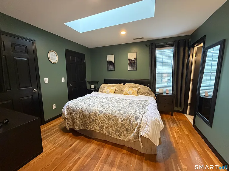 232 Scott St — Photo 13