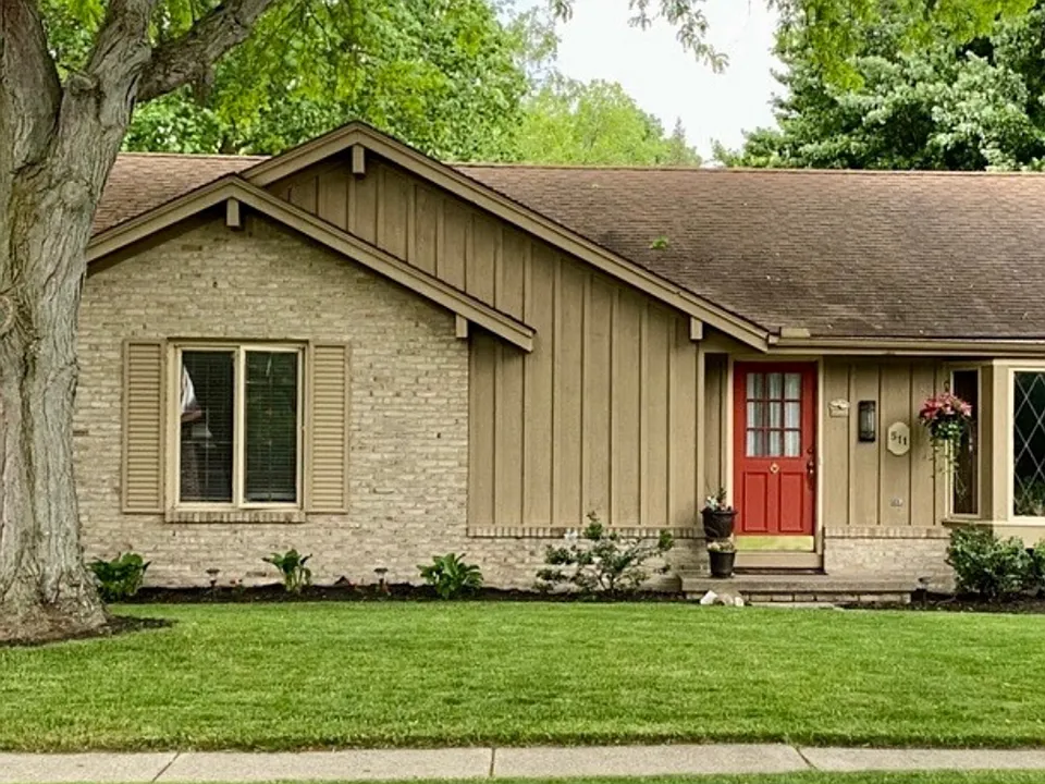 511 McKinley Dr