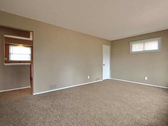 3rd image of 8612 Gwin Dr