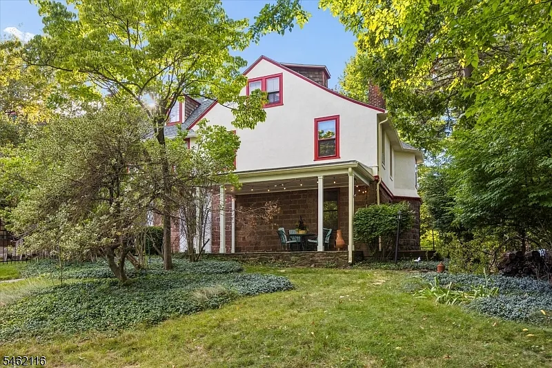 145 Watchung Ave