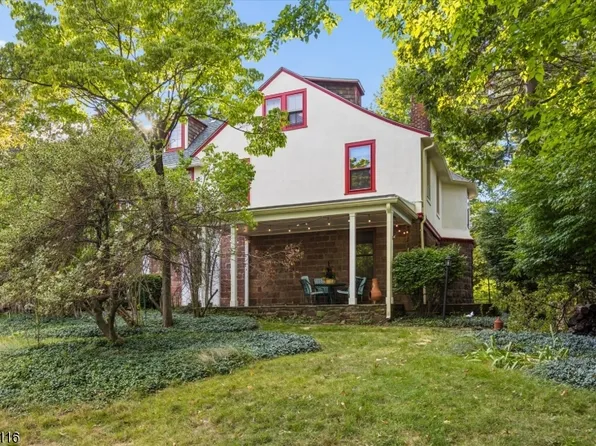 145 Watchung Ave, Montclair, NJ 07043