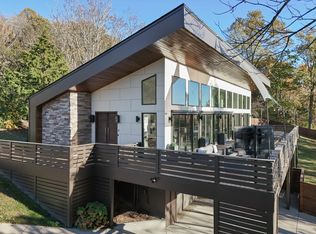 6048 Woodland Hills Dr, Nashville, TN 37211