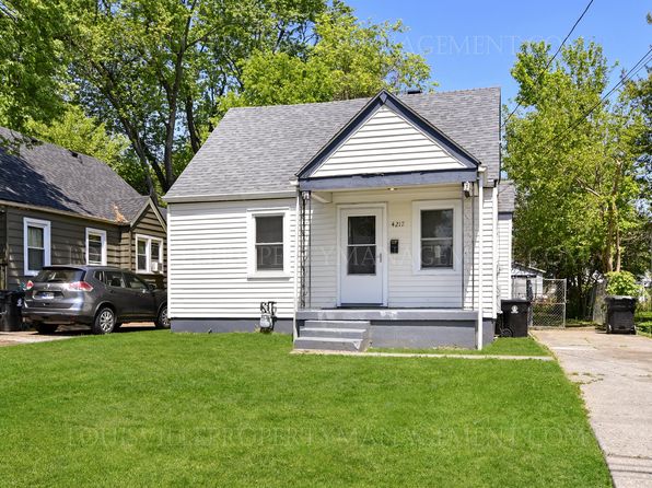 4217 Grand Ave