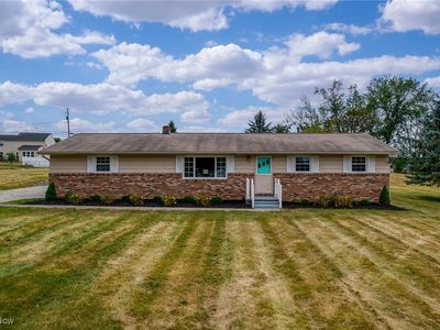 3130 Knollridge Cir NE, Canton, OH, 44721