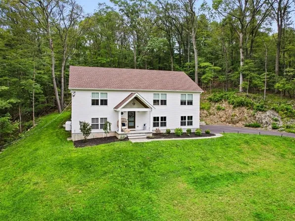 29 King Road, Hopewell Junction, NY 12533