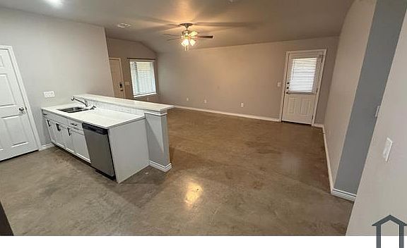 5th image of 1204 N 8th St #A