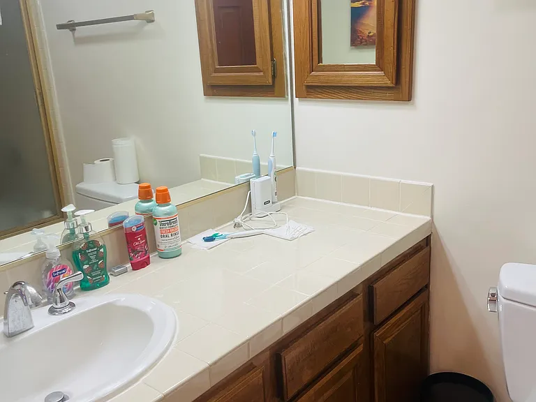 11718 Goshen Ave #6 — Photo 22