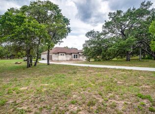 117 County Road 6865, Natalia, TX 78059