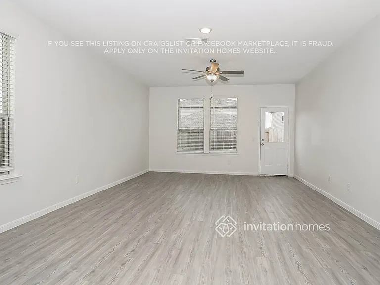 13424 Maltessa Dr — Photo 4