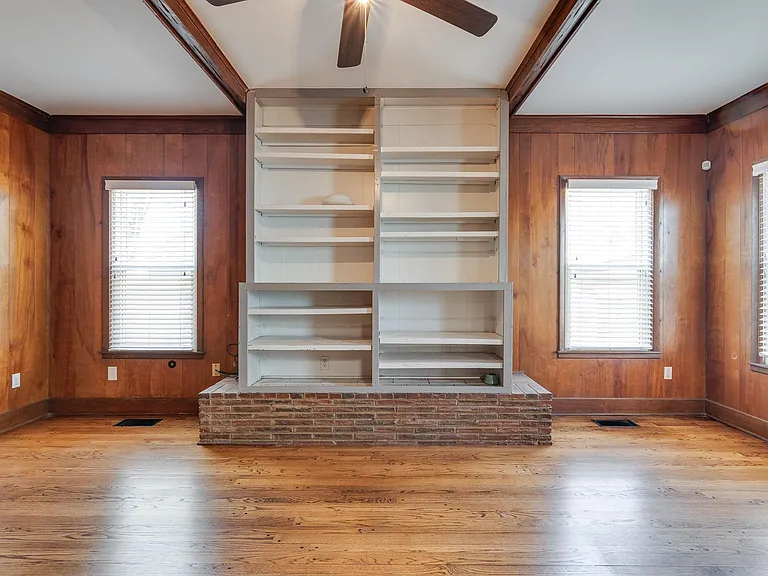 1800 Mignon Ave — Photo 34