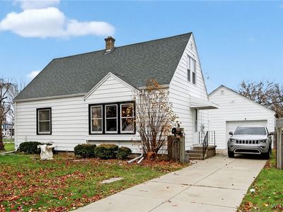 10 Old Colony Ave, Tonawanda, NY, 14150