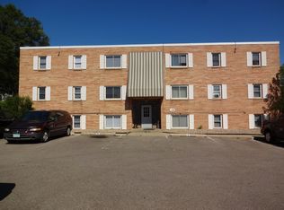 109 16th St NE APT 11, Rochester, MN 55906