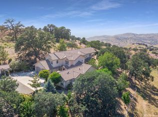 30710 Buckskin Dr, Tehachapi, CA 93561