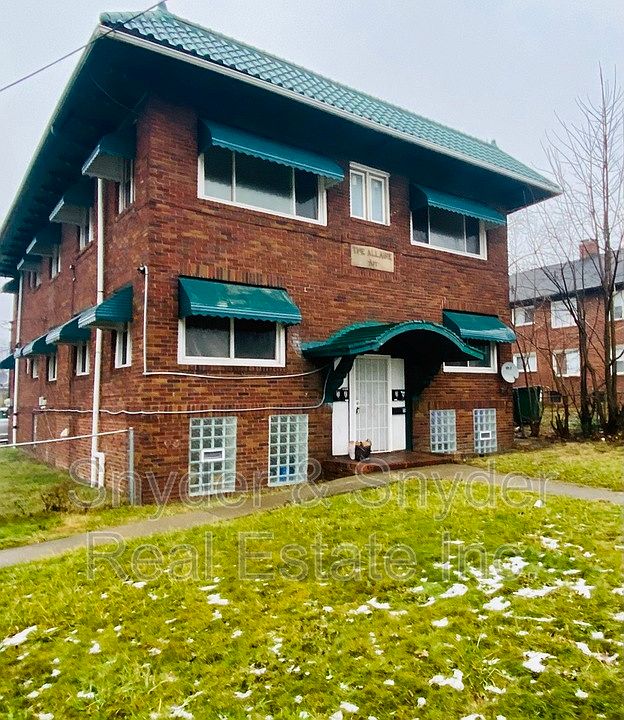 1st image of 884 Copley Rd APT 4