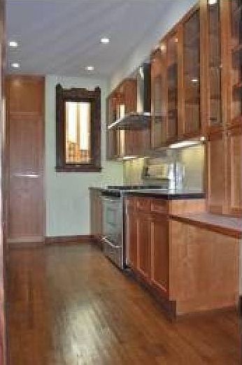 Kitchen Left