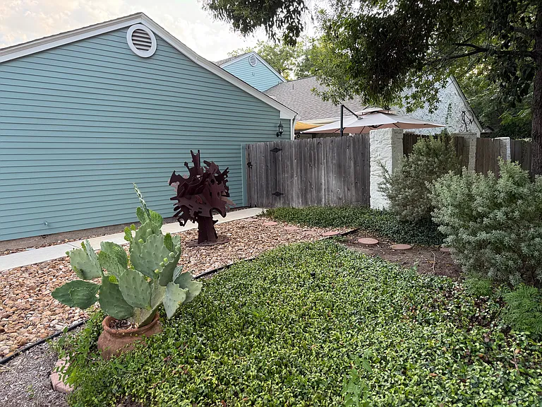 440 Towne Park Trl — Photo 12