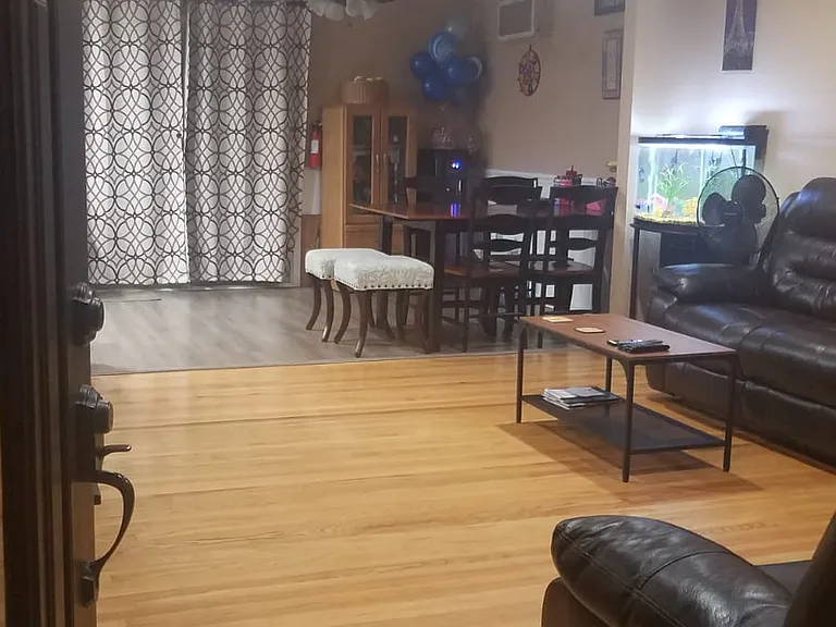 588 Moraga Dr — Photo 7