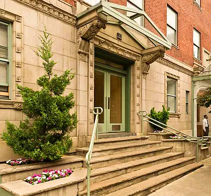 Rented by 63 West | media 18