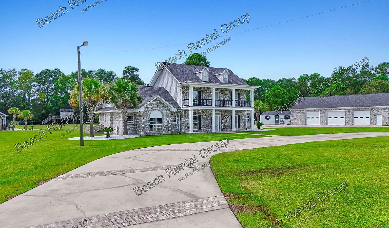 4 bed, 4.0 bath, 4500 sqft, $5,995 — Photo 3