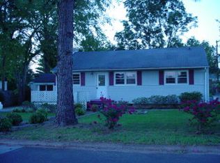 1203 E 3rd St, Tuscumbia, AL 35674