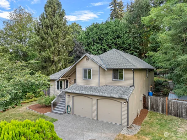 2435 240th Place SW, Brier, WA 98036
