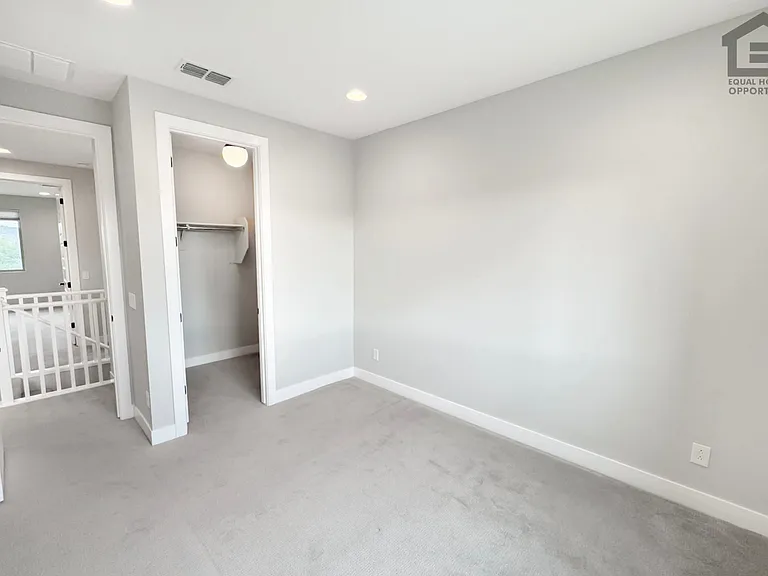 22038 N 28th Pl — Photo 21