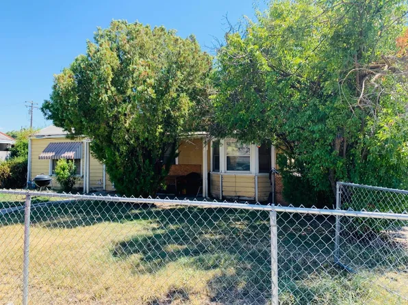 556 Eleanor Ave, Sacramento, CA 95815