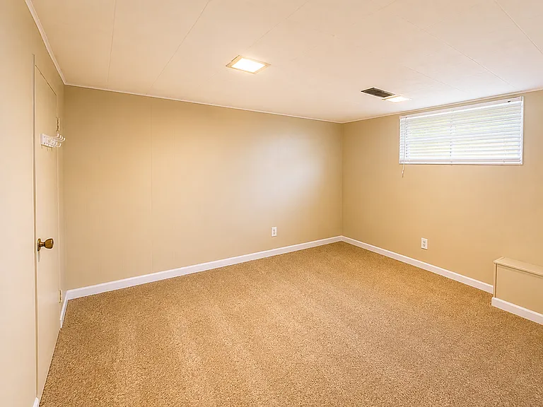 14895 N Barton Lake Dr — Photo 24