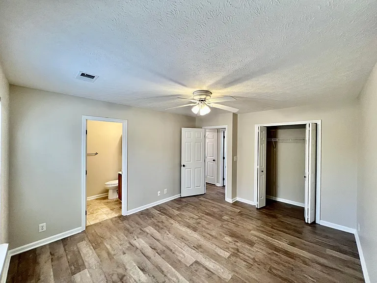 9005 Jessica Leigh Dr — Photo 17