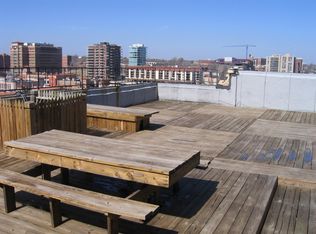 St. Regis Apartments, Kansas City, MO 64112
