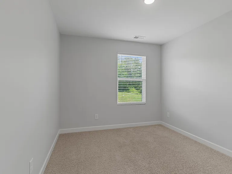 165 Harvard Dr — Photo 22