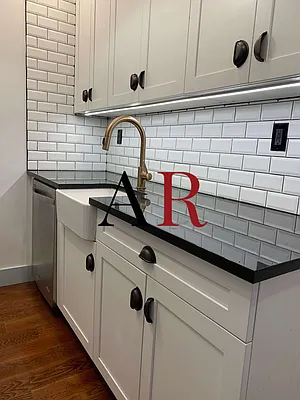 Rented by Lev Mavashev, LREB | media 1